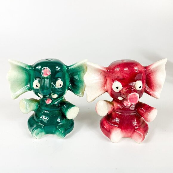 Vintage Elephant Salt & Pepper Shakers Set Green Red Ceramic Hand-Painted MCM - Picture 1 of 6